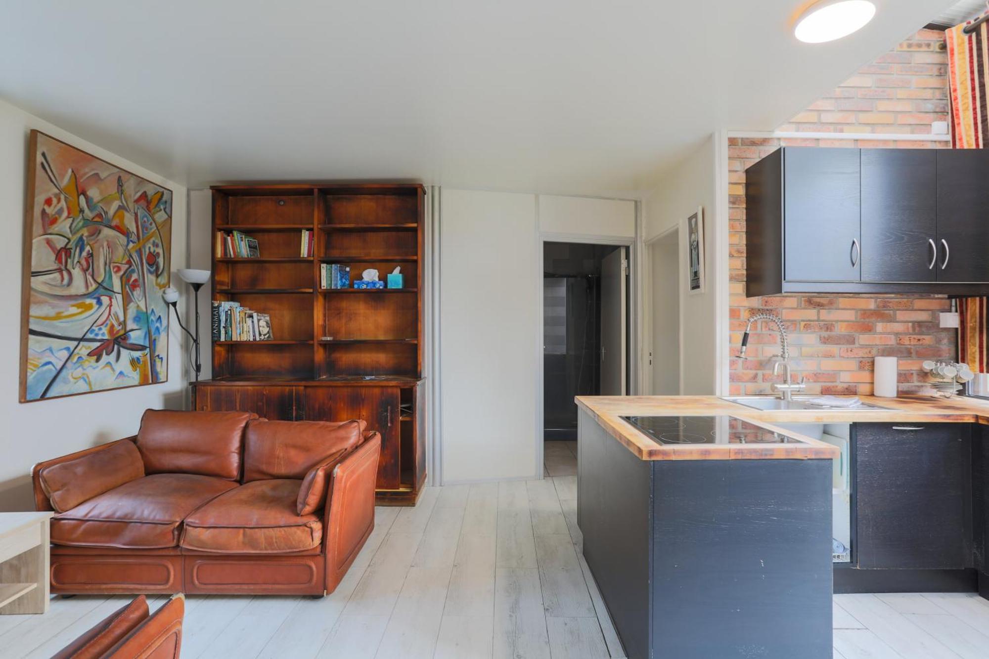 Paris East Side Lodge Pantin Exterior foto