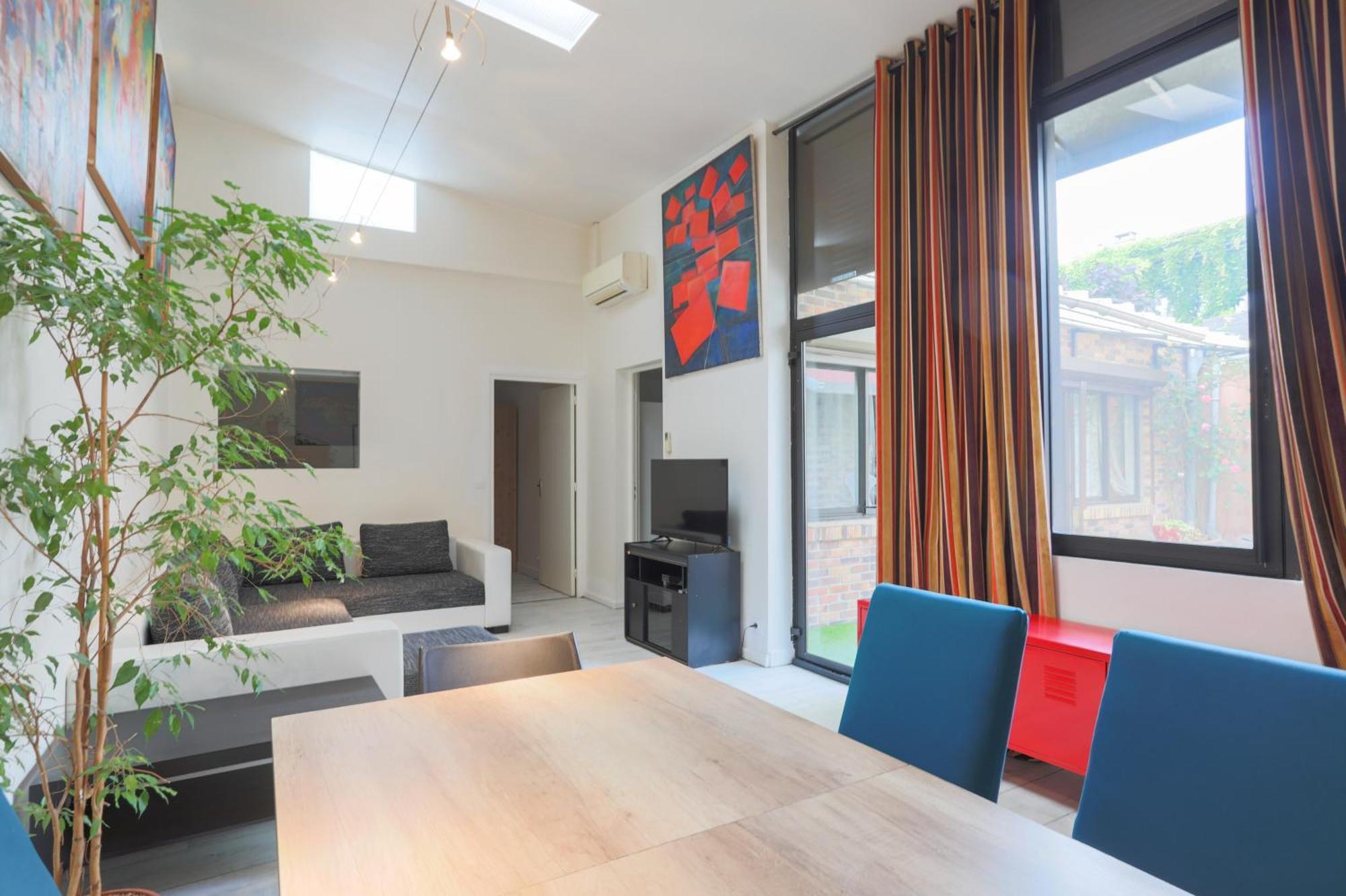 Paris East Side Lodge Pantin Exterior foto
