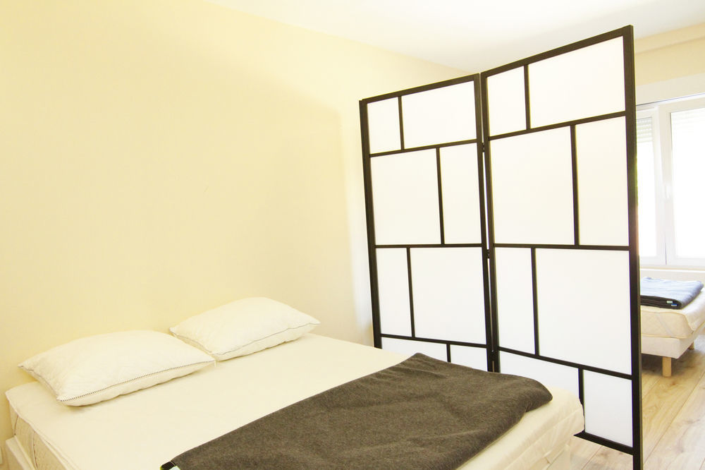 Paris East Side Lodge Pantin Exterior foto